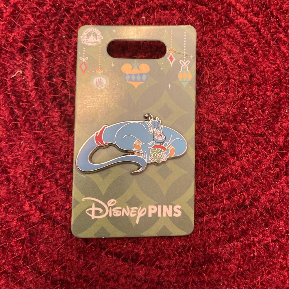 Disneys Aladdin Genie Pin - BNWT